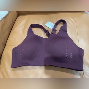 Lululemon sport bra